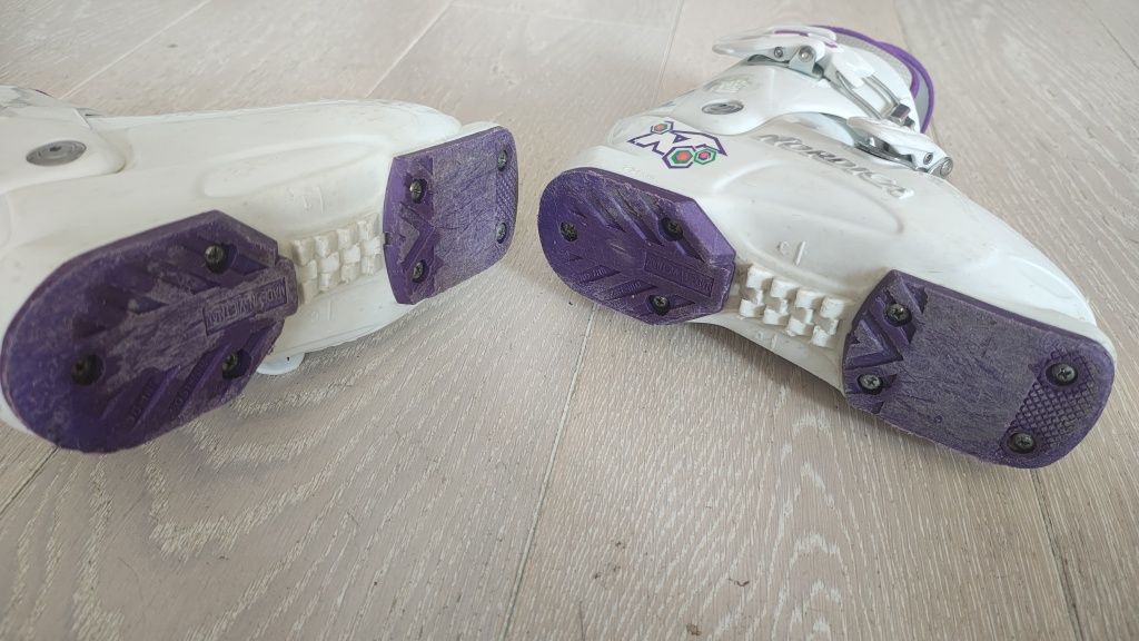 Buty narciarskie dziecięce rozm. 30,5