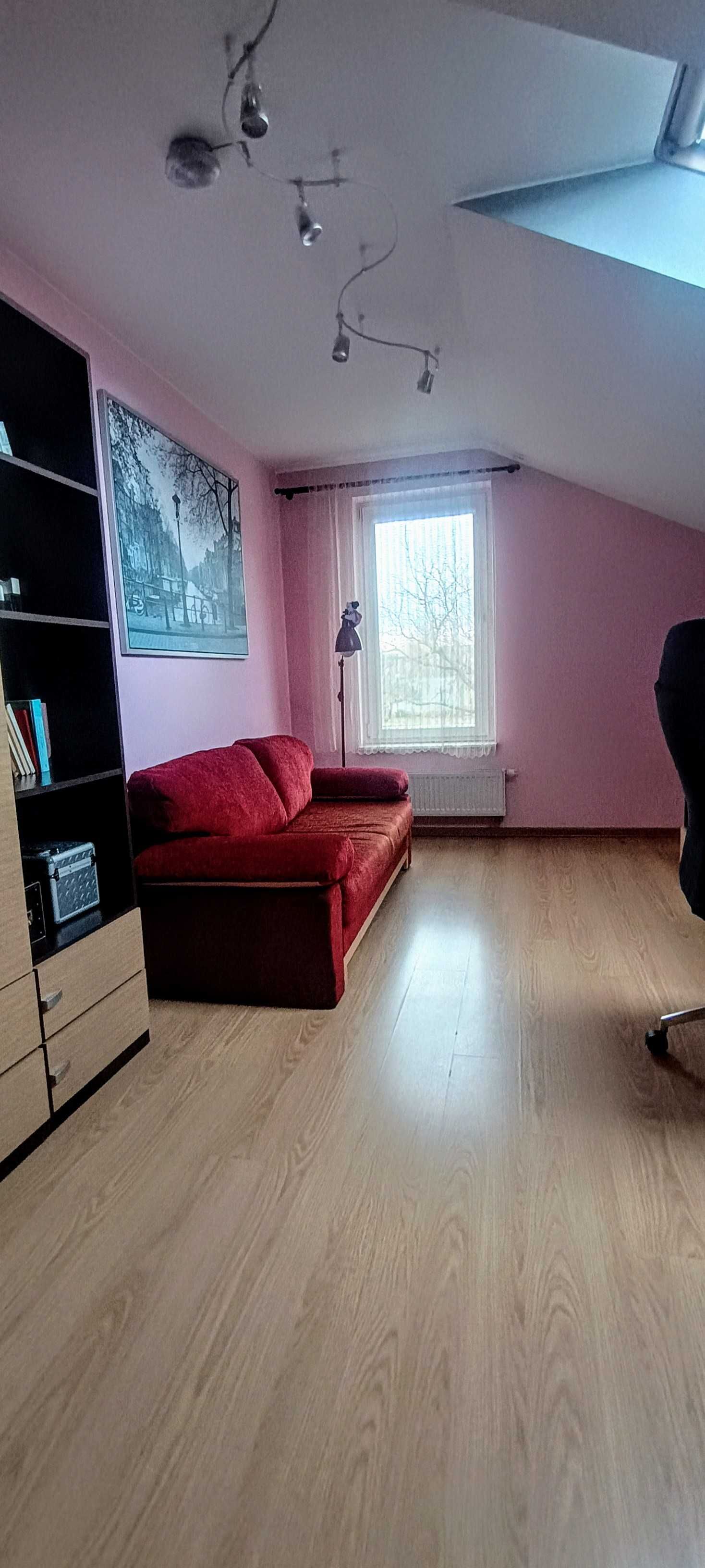 Dom 5 pokoi|balkon| taras|parking|Wzgórza Krzesławckie