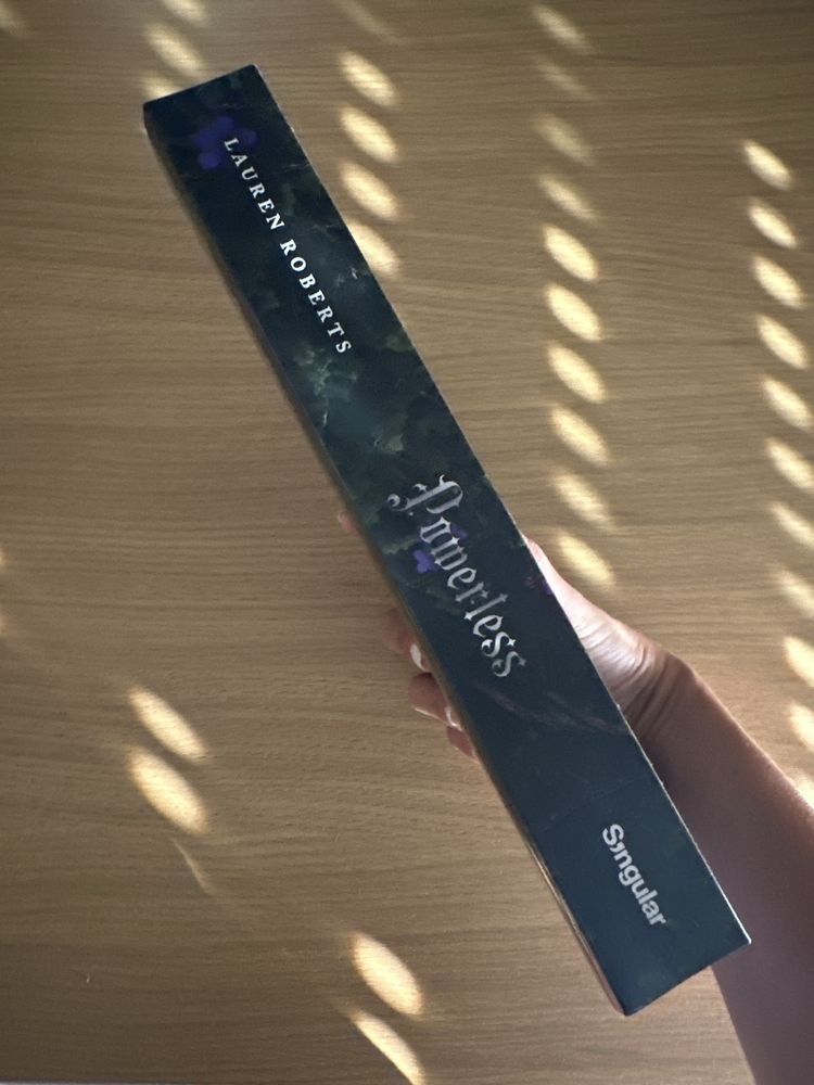 Livro “Powerless”