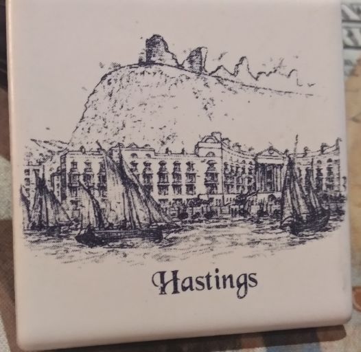 подарок из Англии Гастингс Hastings сувенир магнит керамика