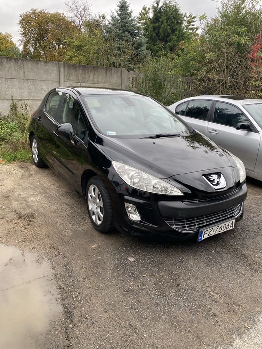 Peugeot 308 bogate wyposażenie