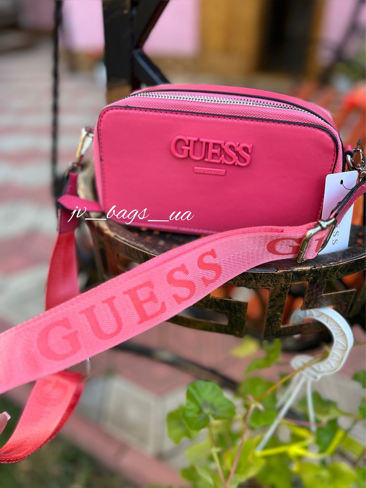 Сумка кроссбоді Guess