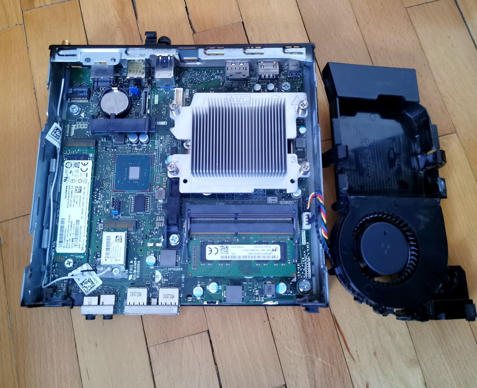 Міні ПК Dell OptiPlex 3060,  i5-8500T, 8Gb/256gb m.2, win 11