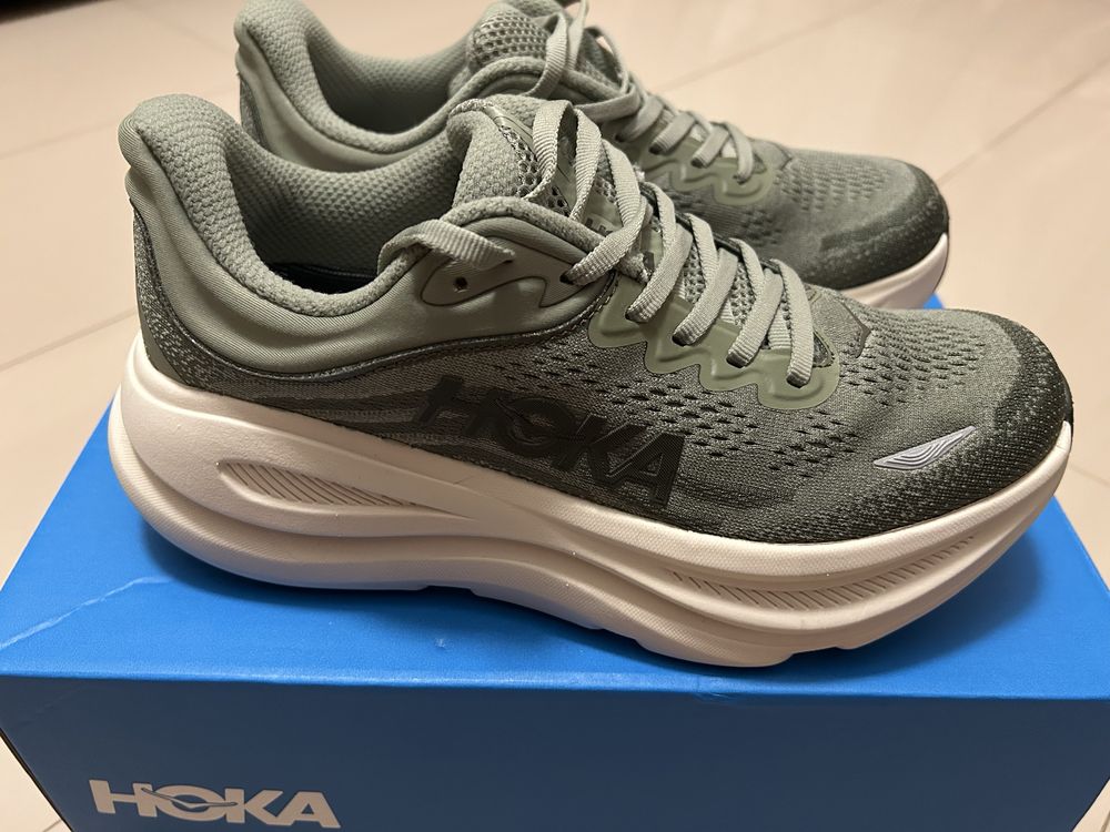 Кросівки Hoka One One Bondi 9