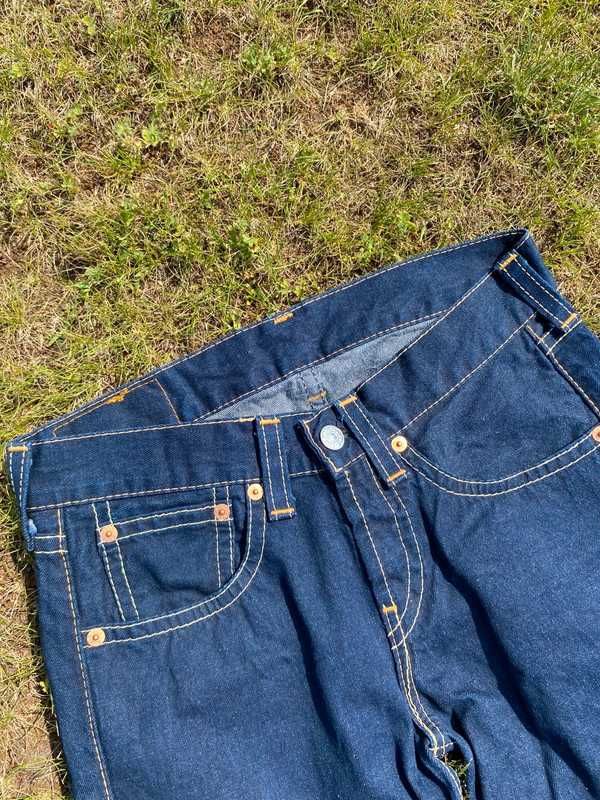 Spodnie damskie jeansy vintage Levis 907 dzwony szerokie y2k coquette