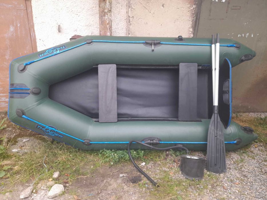 Лодка з мотором THUNDER
