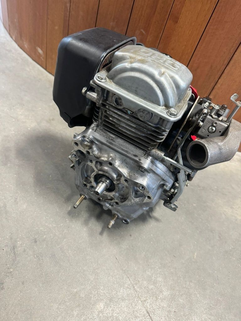 Silnik Honda GX100 skoczek ubijak Bomag Wacker