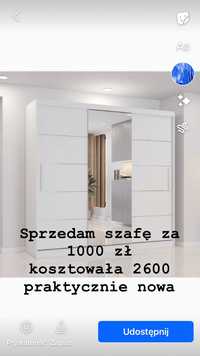 Duża  Szafa trzy-drzwiowa