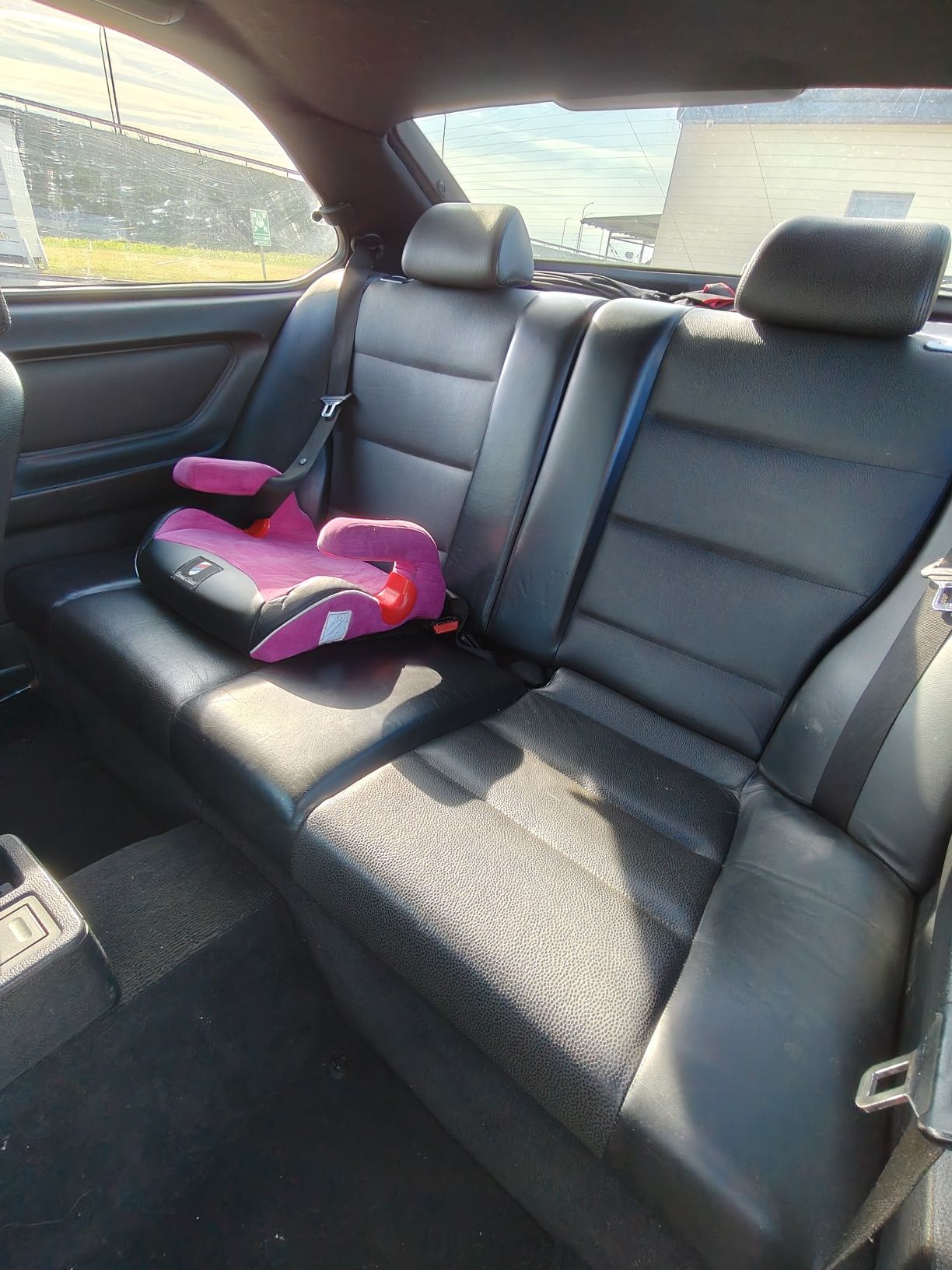 BMW E36 316i Compact 1.9 benzyna