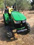 Trator John Deere