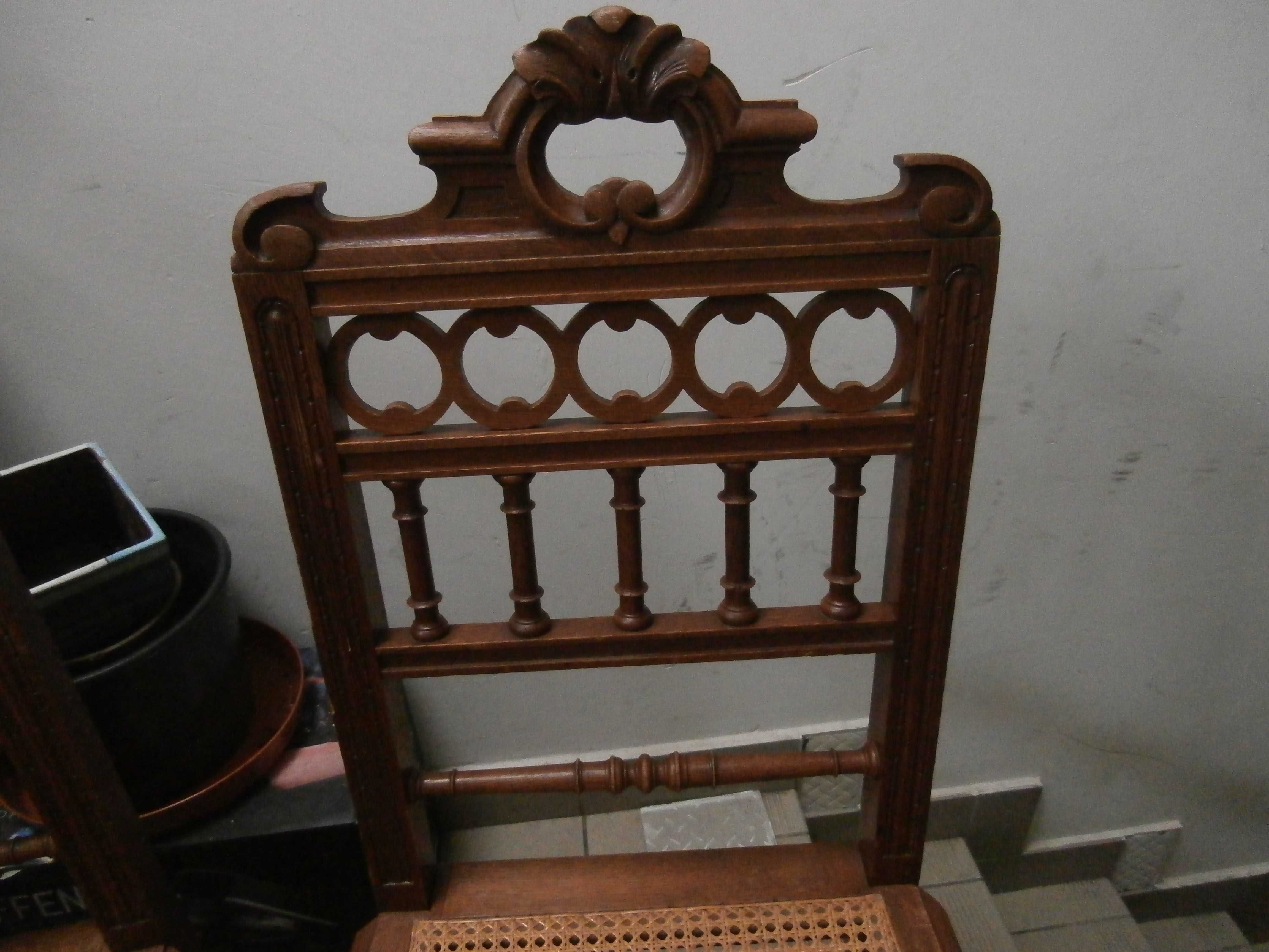 Piękne 2 Przedwojenne Krzesła Dębowe - Siedzisko Ratanowe Ciekawy Stan