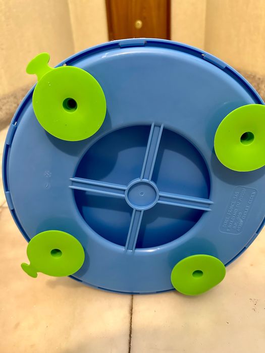 Vendo assento de banho bebé, novo