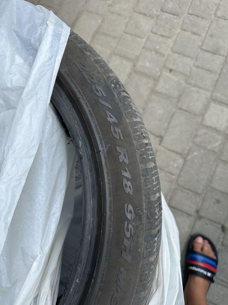 Продам резину ..