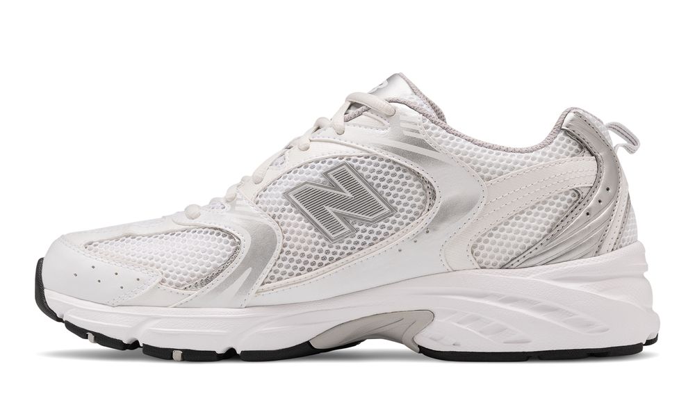 Кросівки жіночі New Balance MR530EMA