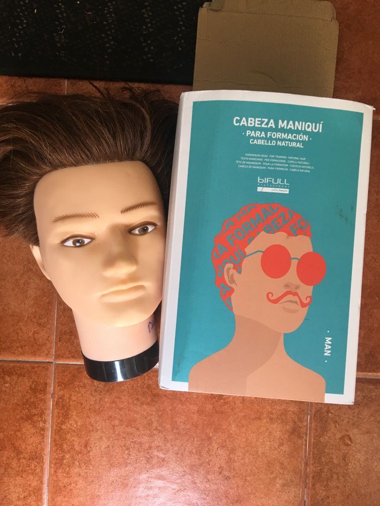 Manequim cabeça cabelos