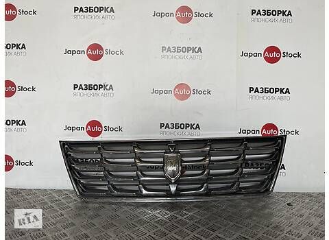 Решітка радіатора Toyota Hiace, рік 1998-2007, ціна від 120 $