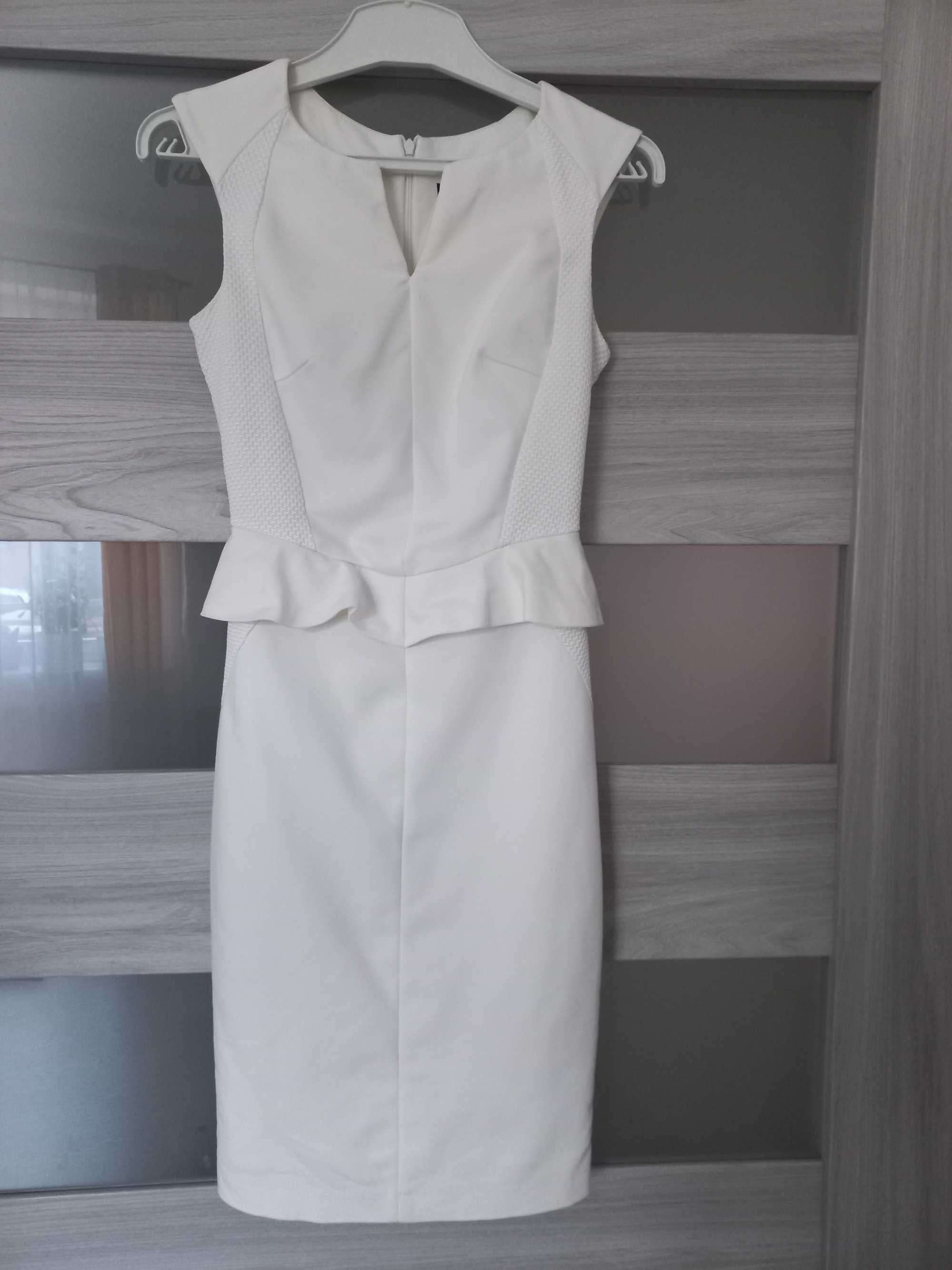 Elegancka sukienka