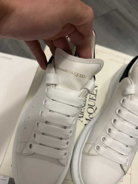 Buty-Trampk-Alexander McQueen Oversized White Black R.42