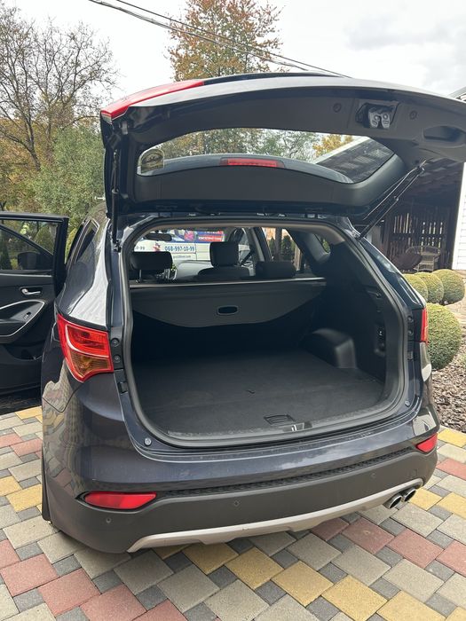 Продам Hyundai santafe