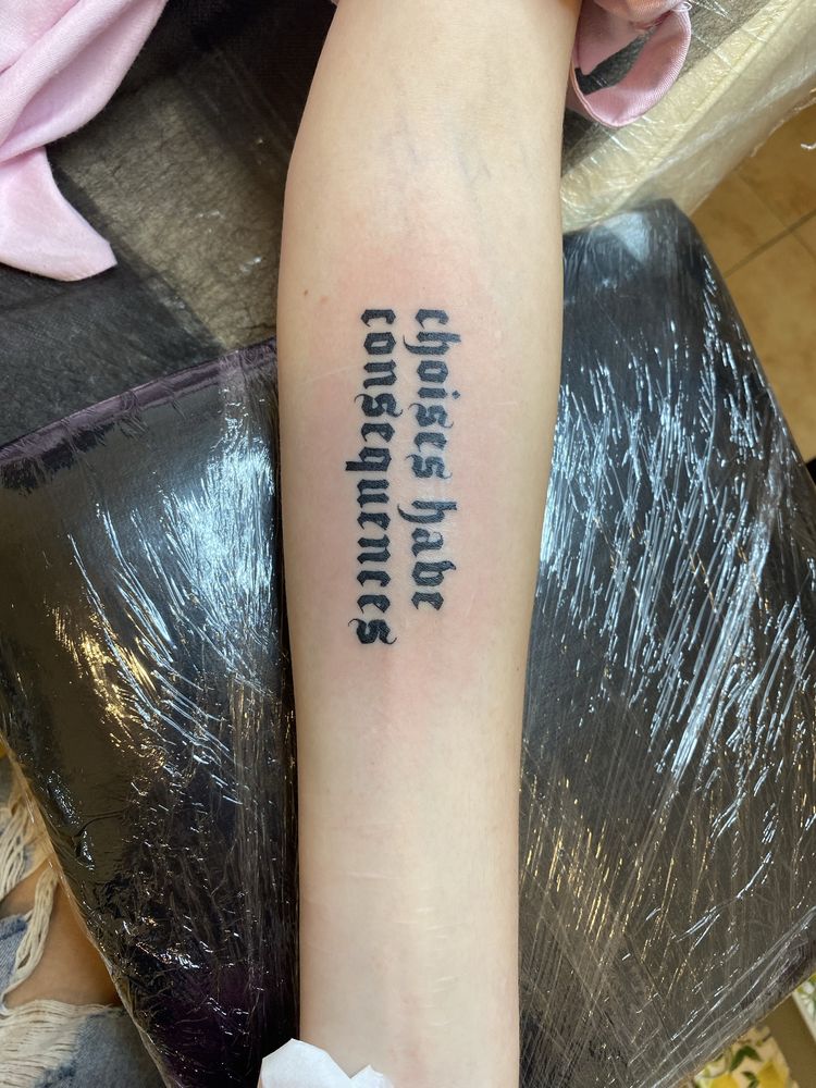 Модель тату, татуювання