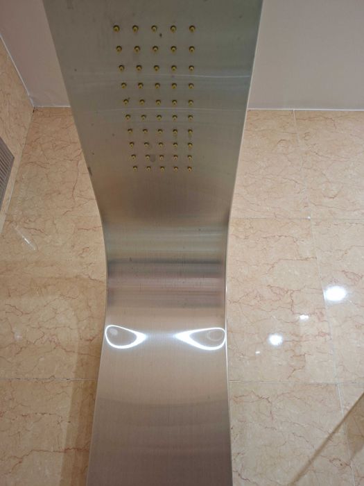 Coluna de duche hidromassagem
