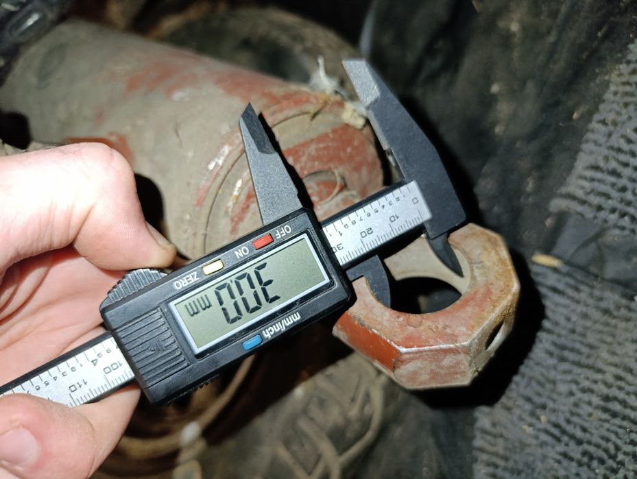 Продам гідроциліндр