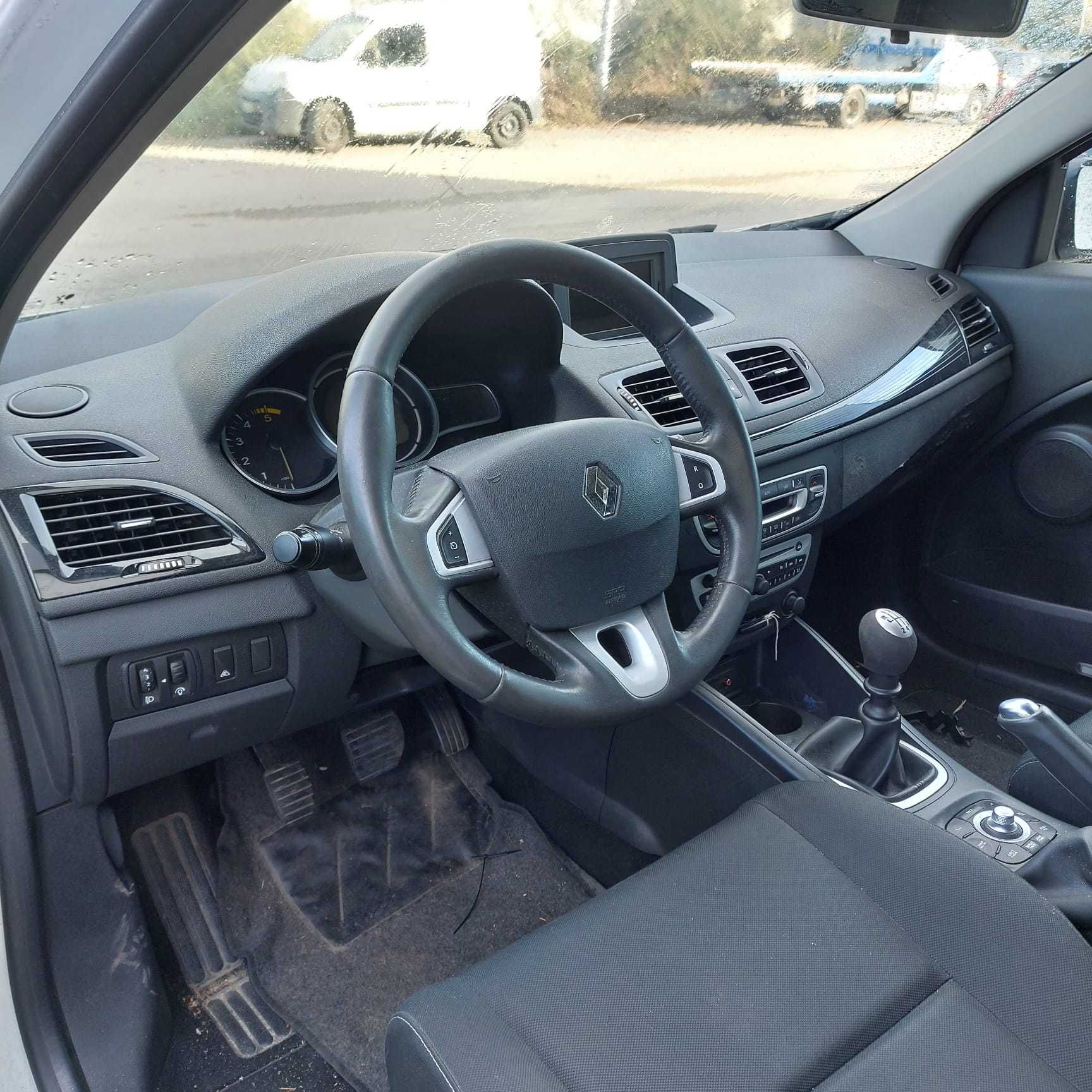 Renault Megane 3 Grandtour 1.5 DCI  (para peças)