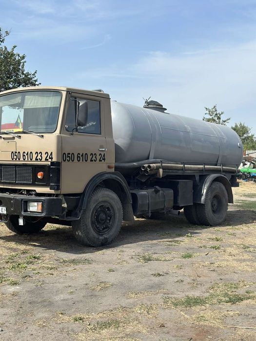 Выкачка сливных ям.