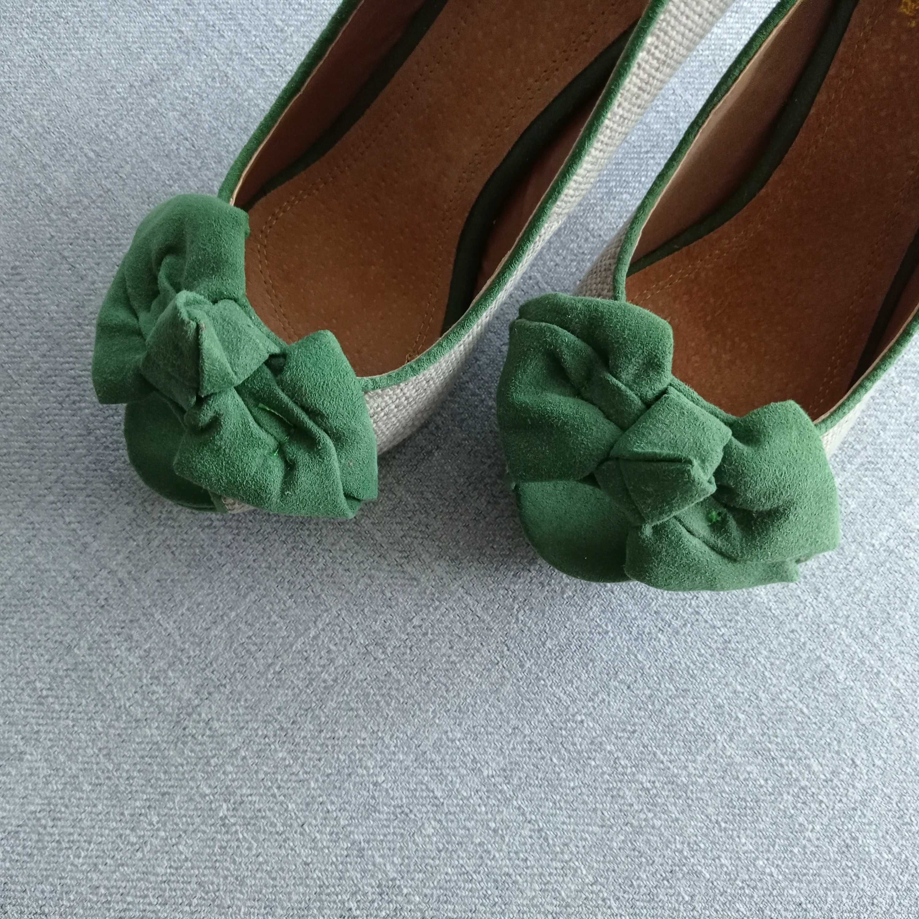 Buty szpilki z kokardą Xti nowe, rozmiar 37/38