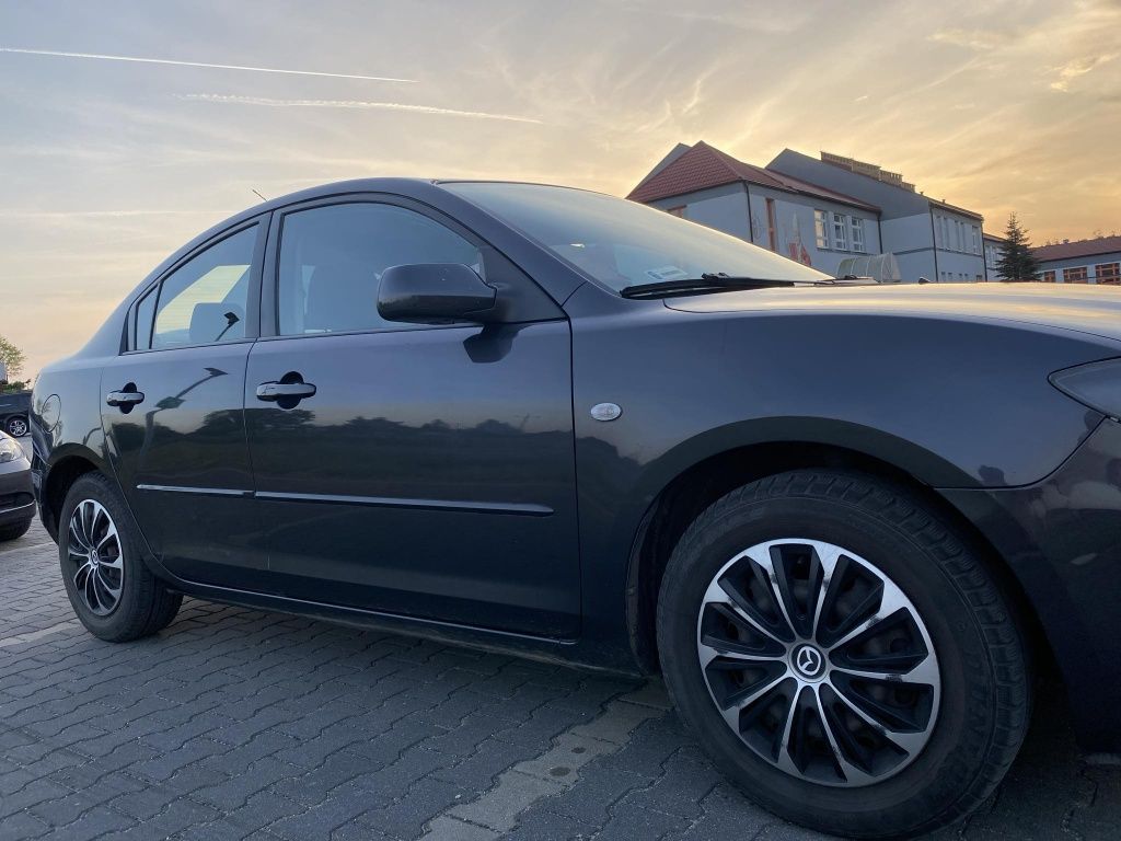 Mazda 3 sedan bk 1.6 77kw 105km 2006r