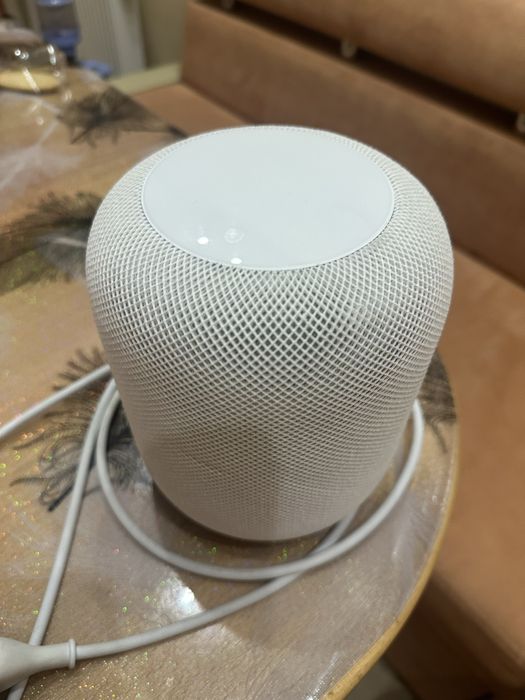ПРОДАМ HomePod Потрібен Ремонт