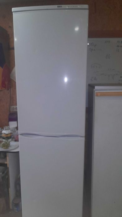 продам холодильник