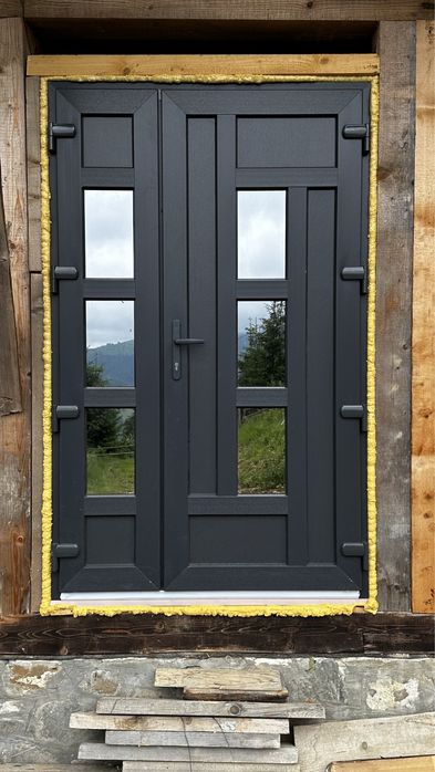 Вікна та Двері Металопластикові