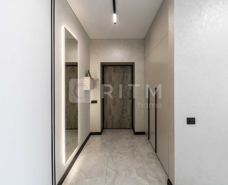 Унікальна та повністю комплектна 2х кімнатна біля озера в ЖК Міленіум