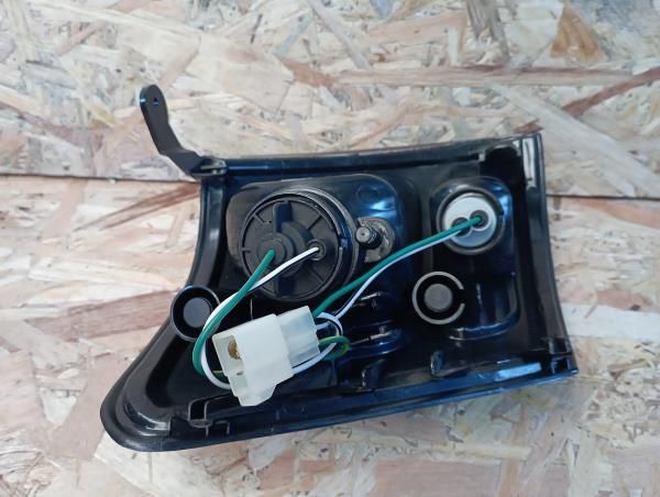 Pisca frente esquerdo TOYOTA Hilux VI Pick Up (_N14_, _N15_, _N16_, _N