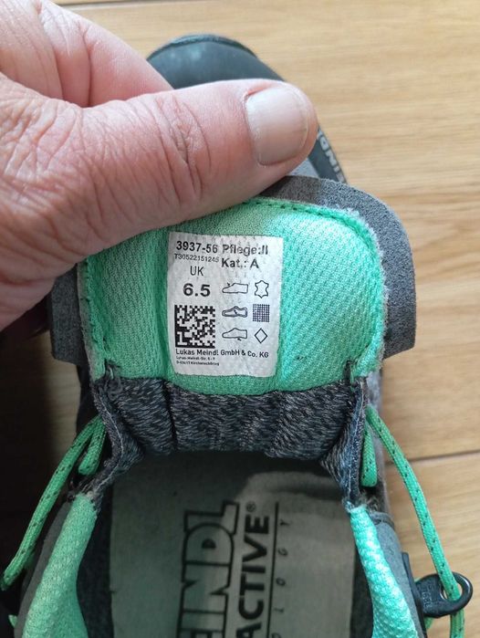 Жіночі туристичні кросівки Meindl Ontario GTX 40р 26 см