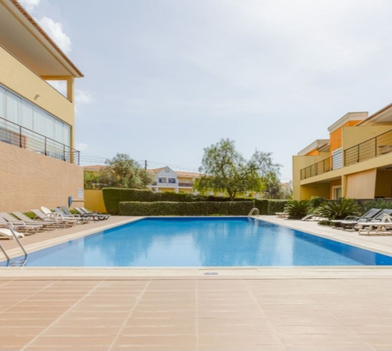 Apartamento T2 Galé-Albufeira