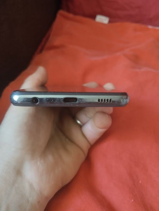 Продам samsung galaxy a 32 128GB 5G під ремонт вимкнувся і не вмикаєть