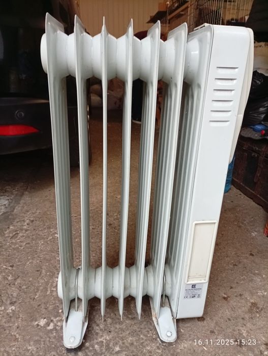 Обігрівач масляний