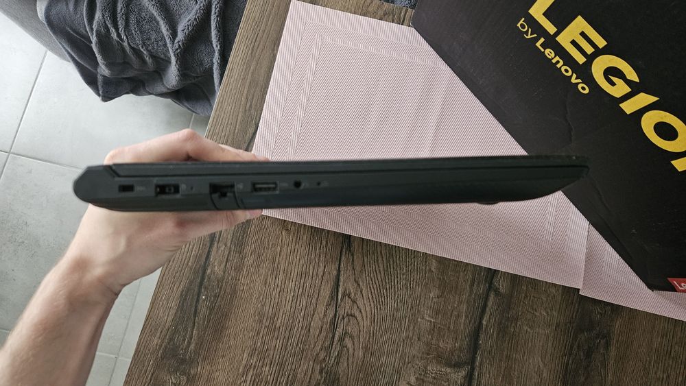 Laptop do gier GAMINGOWY Lenovo Legion Intel I5 16/256/500gb NVIDIA