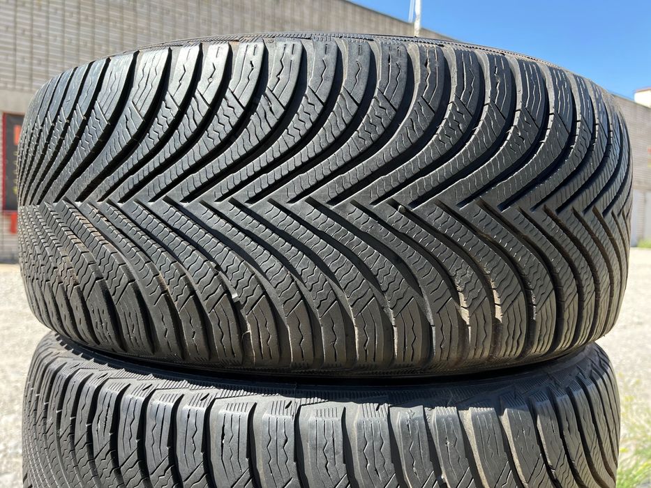 205/55 R16 Michelin 4 зимние шины