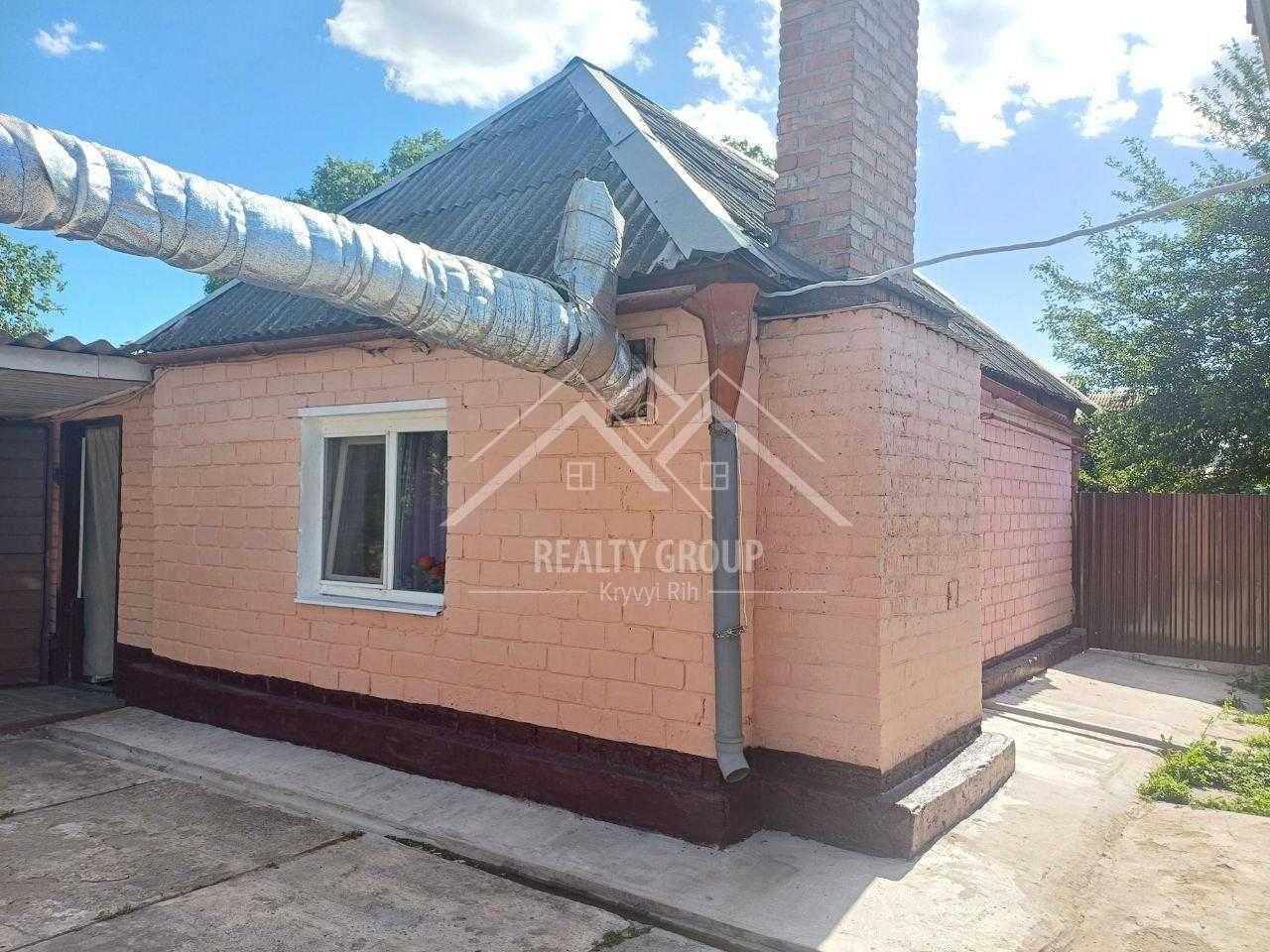 Продаж будинку вул. Донецька на Розвилці велика літня кухня, 16 соток.