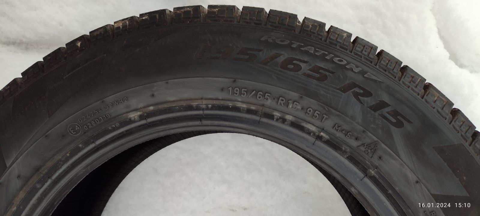 Продам новую резину 195/65 R15