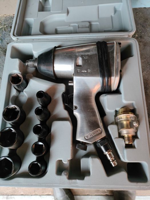 Sprzedam pneumatyczny klucz udarowy