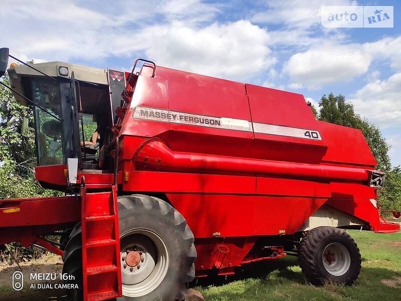 Продам комбайн MASSEY FERGUSON 40