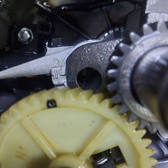 Произведу ремонт бензиновых генераторов от  2.5 до 8 кВт.