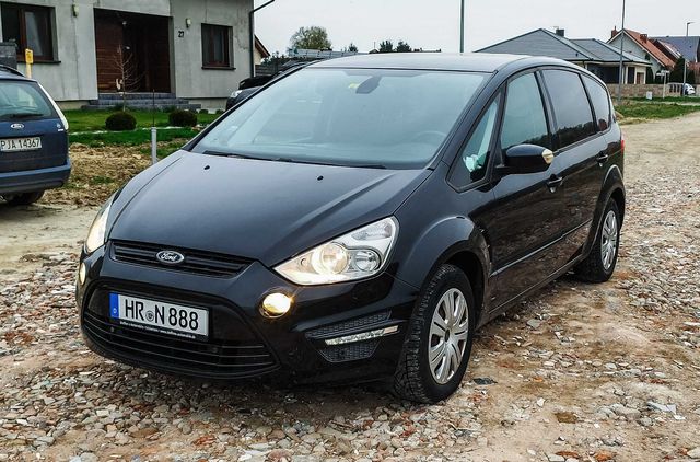 Ford s max lift 2011r 1.6 diesel 116koni serwisowany navi 7os.