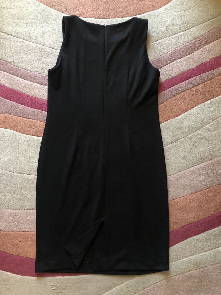 Czarna sukienka 14