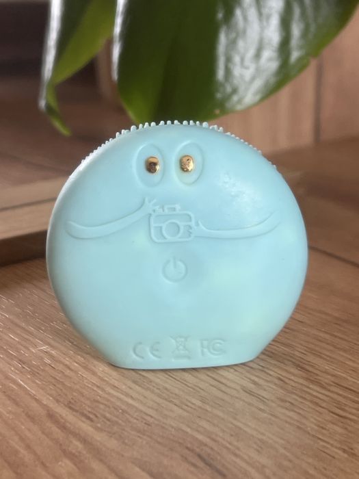 FOREO LUNA™ fofo – inteligentna szczoteczka do twarzy