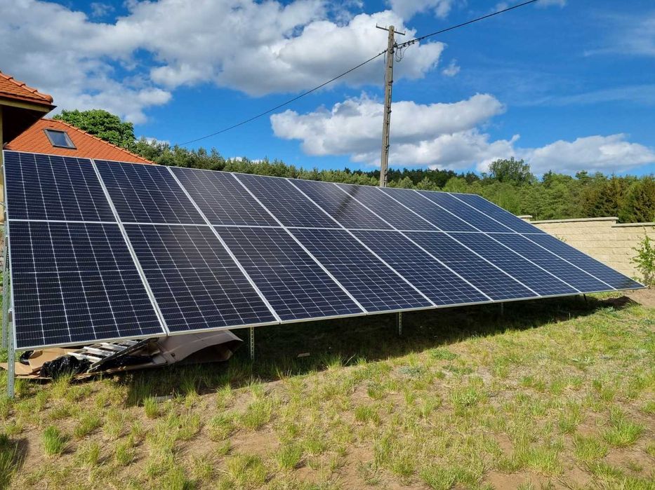 Fotowoltaika panele fotowoltaiczne Jinko 580W bifacial inwerter Deye